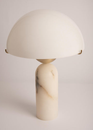 Alabaster Peono Table Lamp