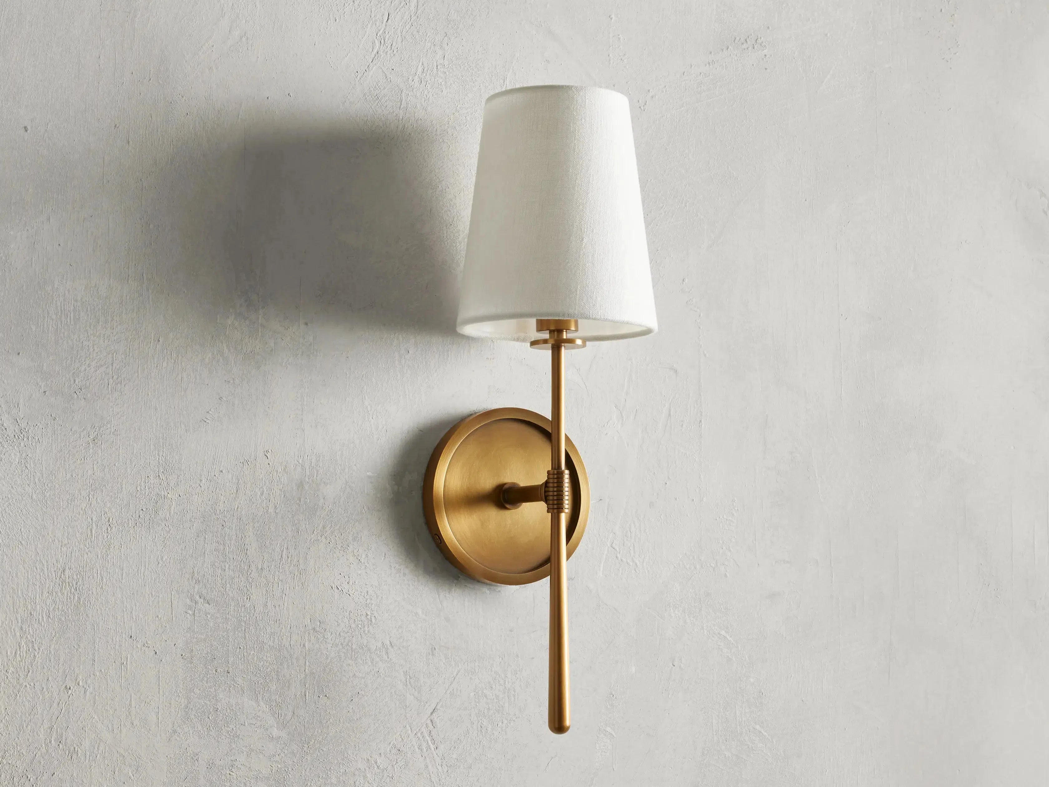 Olivia Lamps Rhodes Wall Sconce